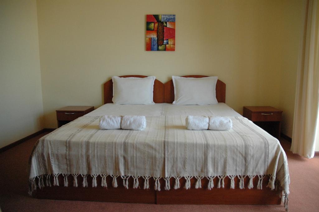 Terra Guest House Ravda Habitación foto